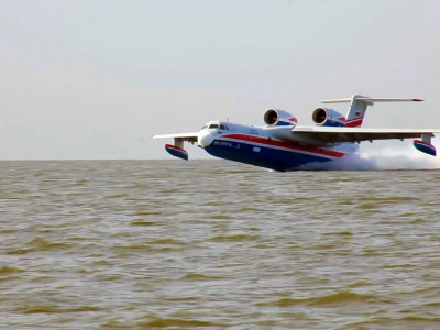 Гидросамолет-амфибия "БЕ-200ЧС"