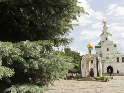 Свято-Данилов мужской монастырь Свято-Данилов мужской монастырь