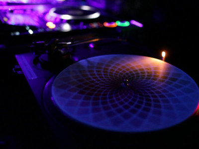 100% Party Tunes!